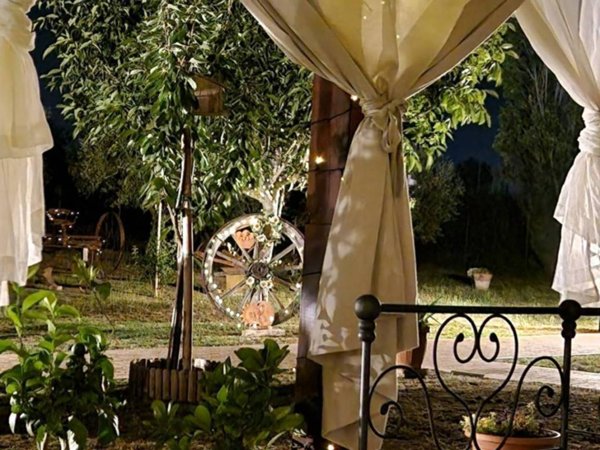 casa semindipendente in vendita a Campiglia Marittima in zona Venturina