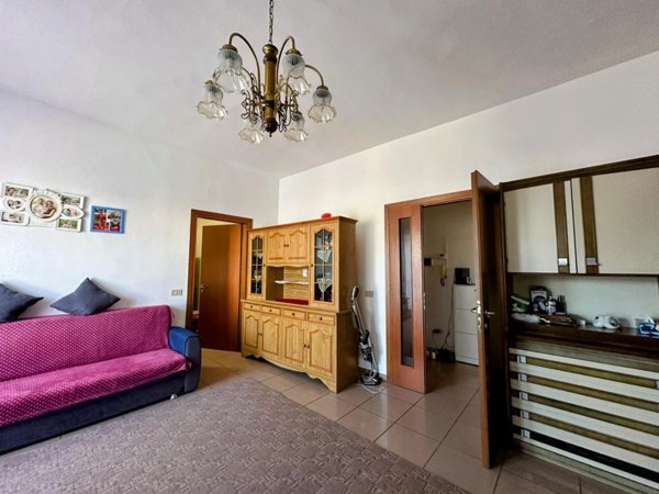 appartamento in vendita a Campiglia Marittima in zona Venturina