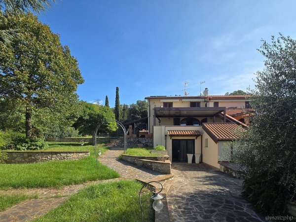 casa indipendente in vendita a Campiglia Marittima