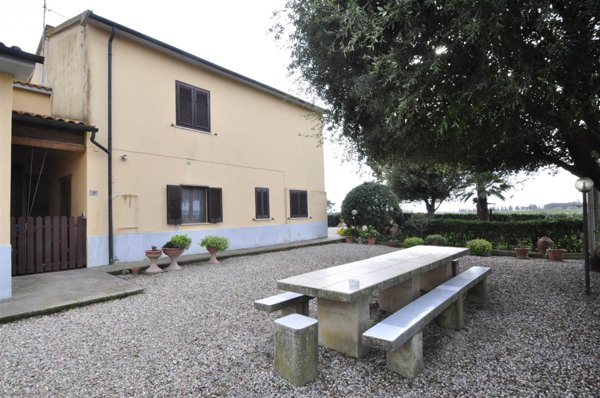 appartamento in vendita a Campiglia Marittima in zona Cafaggio