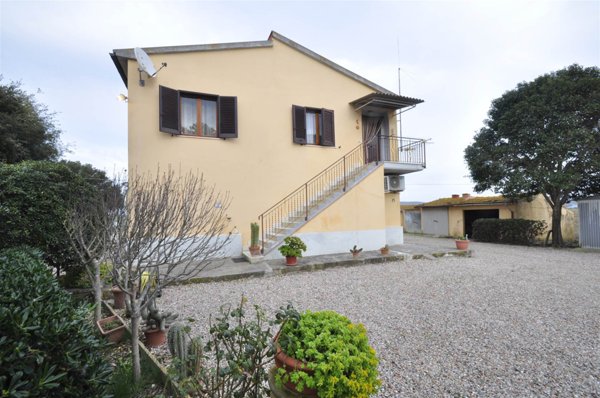 appartamento in vendita a Campiglia Marittima in zona Cafaggio