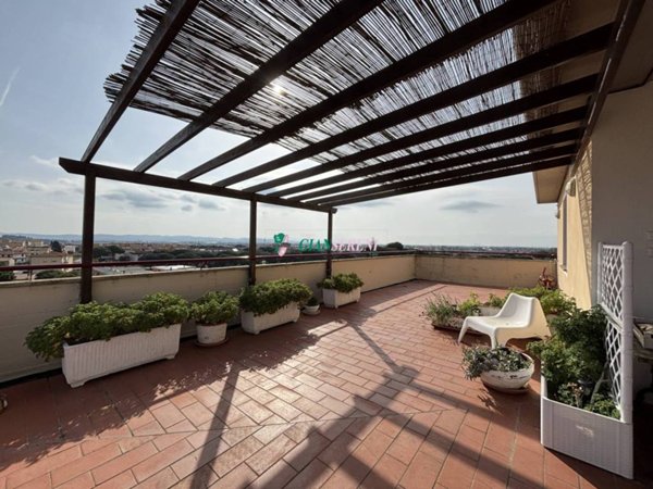 appartamento in vendita a Campiglia Marittima in zona Venturina