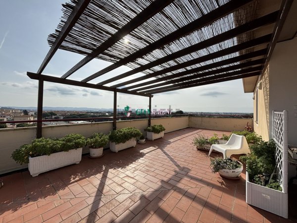 appartamento in vendita a Campiglia Marittima in zona Venturina