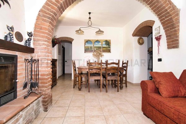 casa indipendente in vendita a Campiglia Marittima