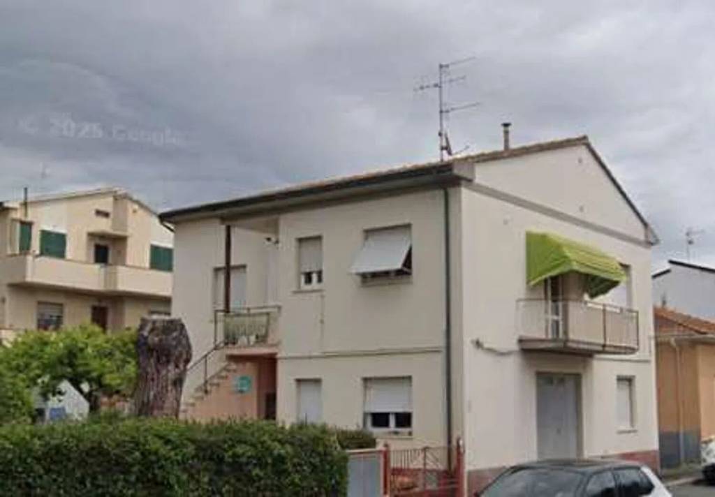 appartamento in vendita a Campiglia Marittima in zona Venturina