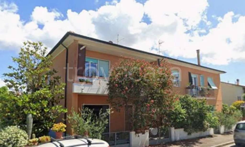 appartamento in vendita a Campiglia Marittima in zona Venturina