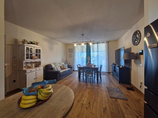 casa indipendente in vendita a Campiglia Marittima in zona Venturina