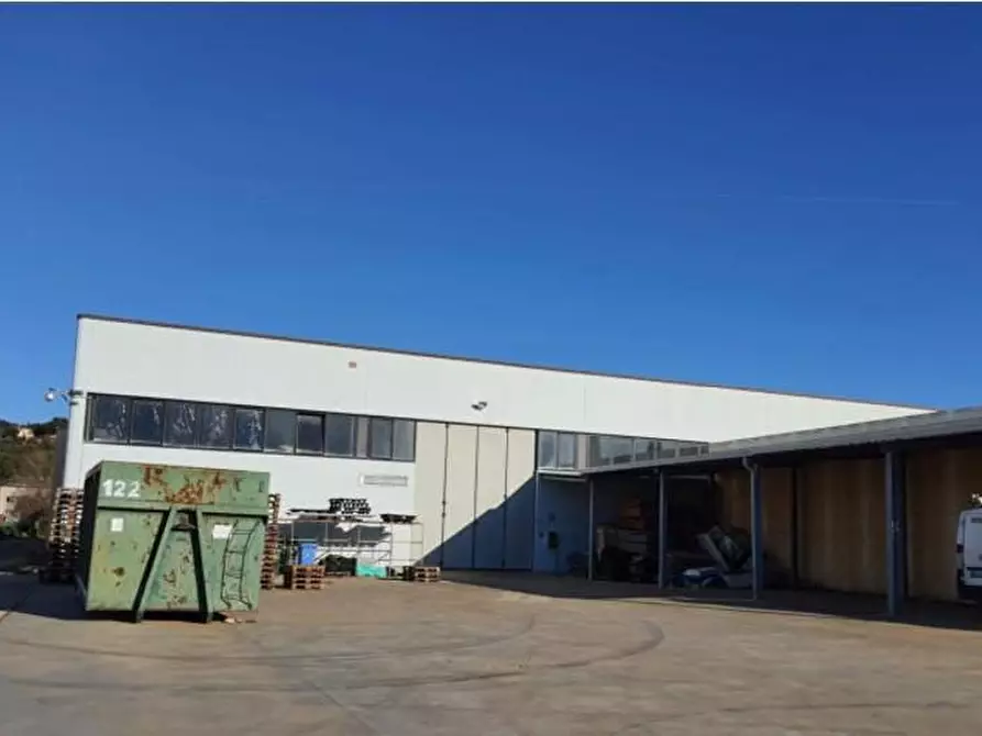 locale di sgombero in vendita a Campiglia Marittima