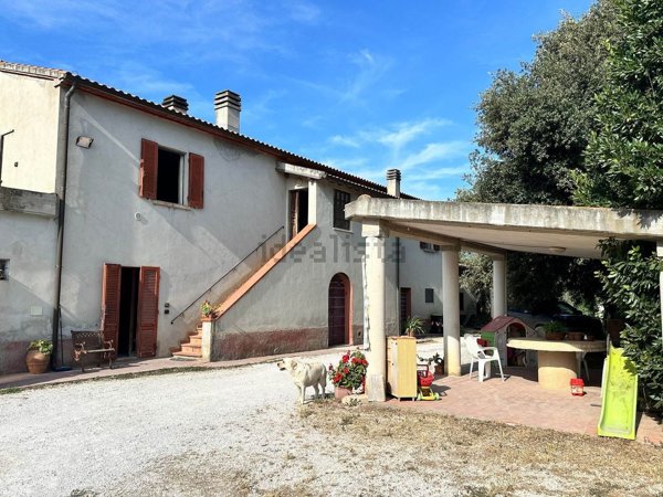 casa indipendente in vendita a Campiglia Marittima