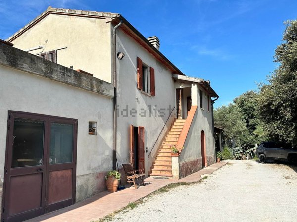 casa indipendente in vendita a Campiglia Marittima