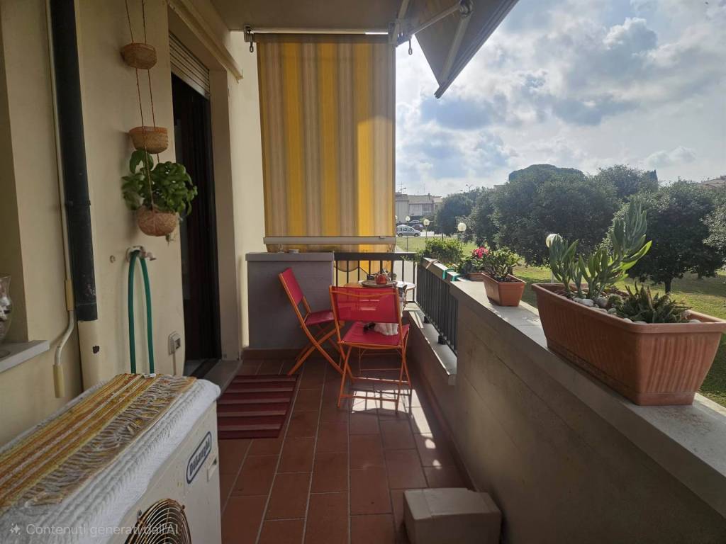 appartamento in vendita a Campiglia Marittima in zona Venturina