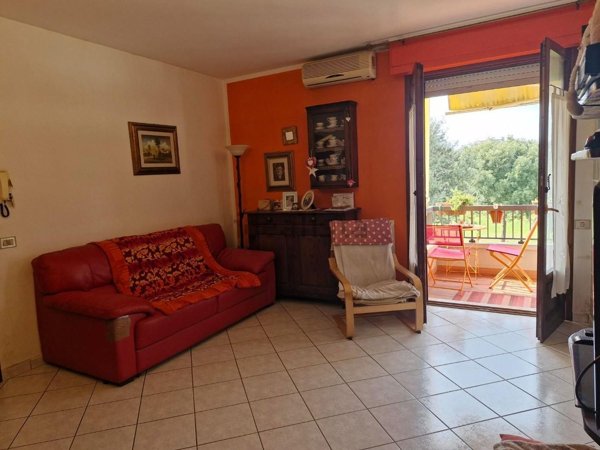 appartamento in vendita a Campiglia Marittima in zona Venturina