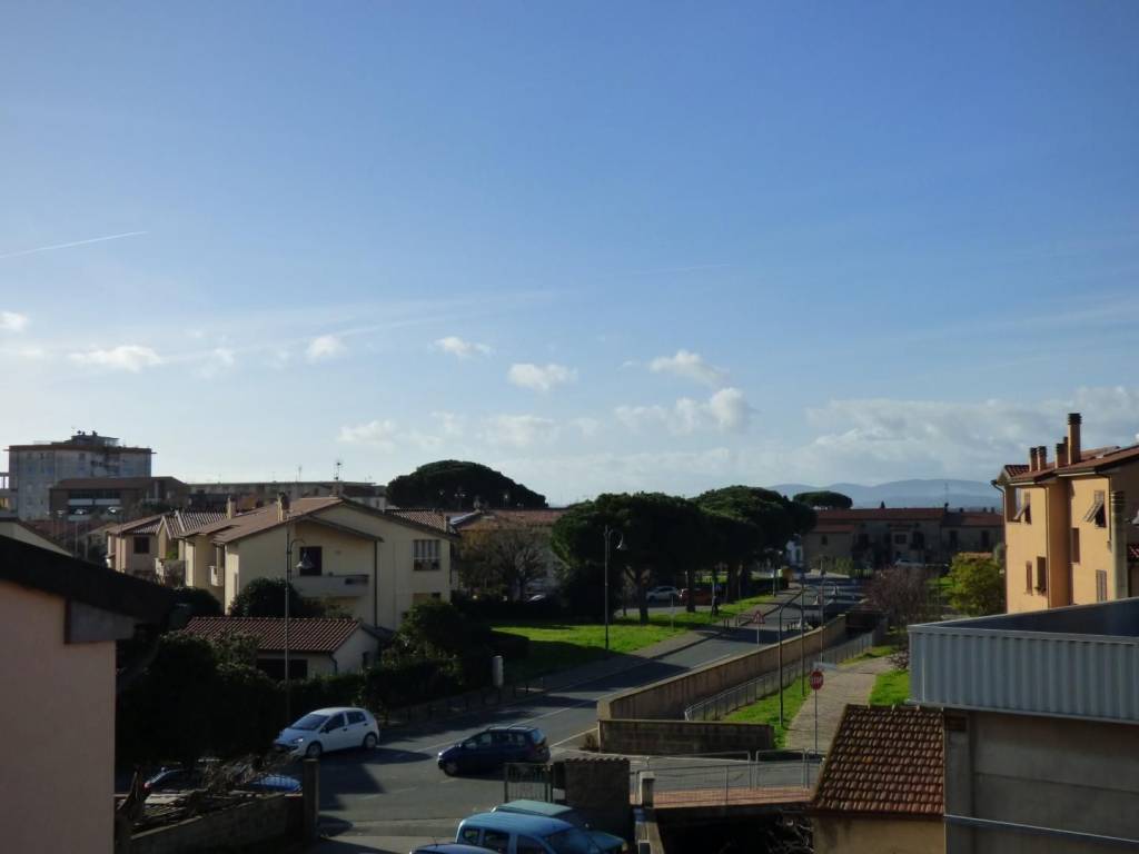 appartamento in vendita a Campiglia Marittima in zona Venturina