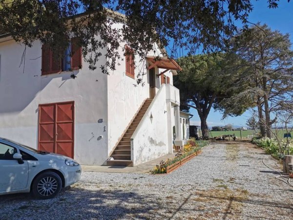 casa indipendente in vendita a Campiglia Marittima