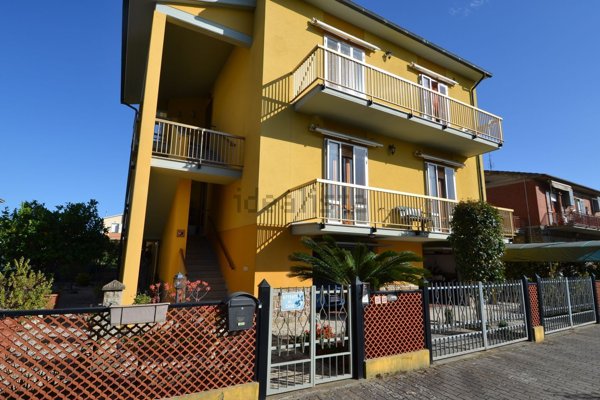 appartamento in vendita a Campiglia Marittima in zona Venturina