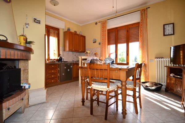 appartamento in vendita a Campiglia Marittima in zona Venturina