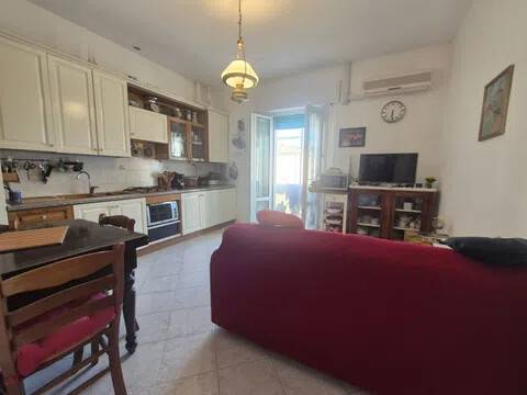 appartamento in vendita a Campiglia Marittima in zona Venturina