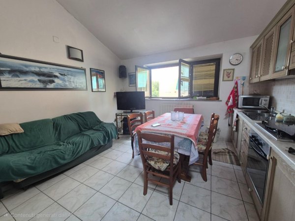 appartamento in vendita a Campiglia Marittima in zona Venturina