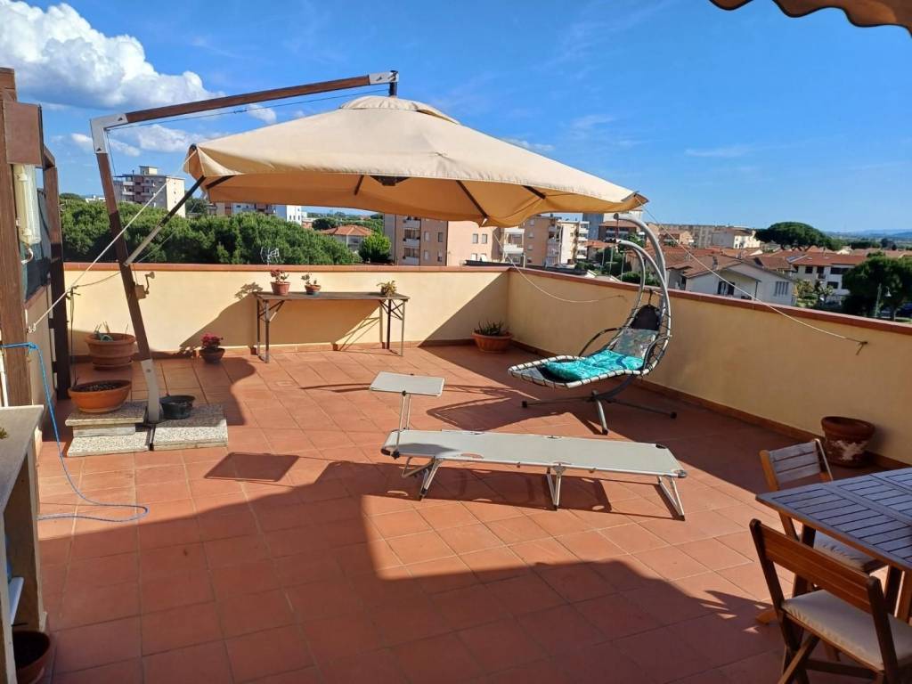 appartamento in vendita a Campiglia Marittima in zona Venturina