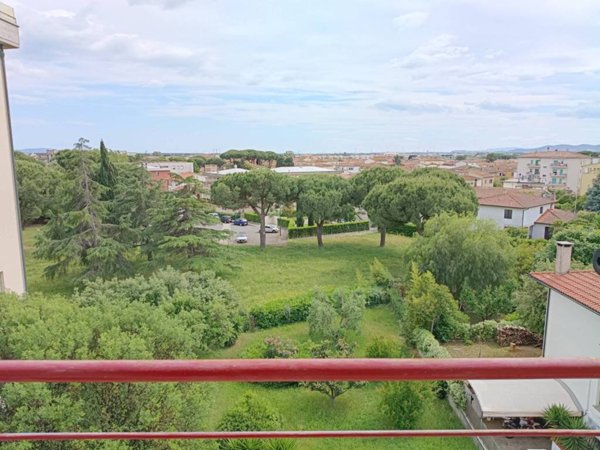 appartamento in vendita a Campiglia Marittima in zona Venturina