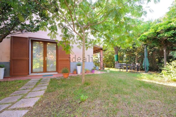 casa indipendente in vendita a Campiglia Marittima