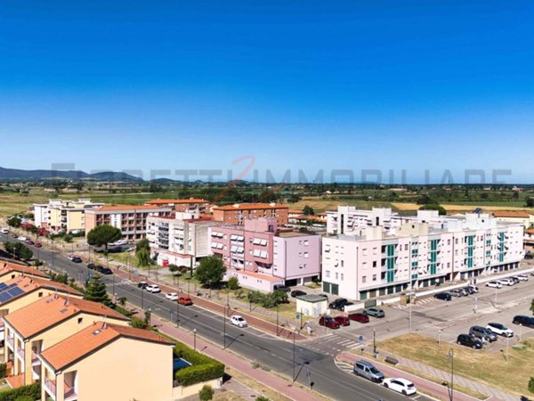 appartamento in vendita a Campiglia Marittima in zona Venturina