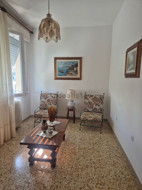 appartamento in vendita a Campiglia Marittima in zona Venturina