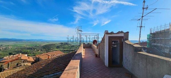 appartamento in vendita a Campiglia Marittima