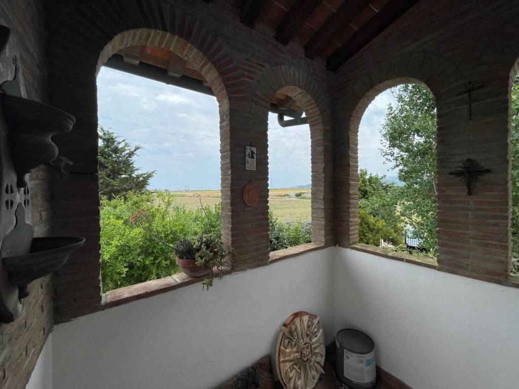 casa indipendente in vendita a Campiglia Marittima in zona Venturina