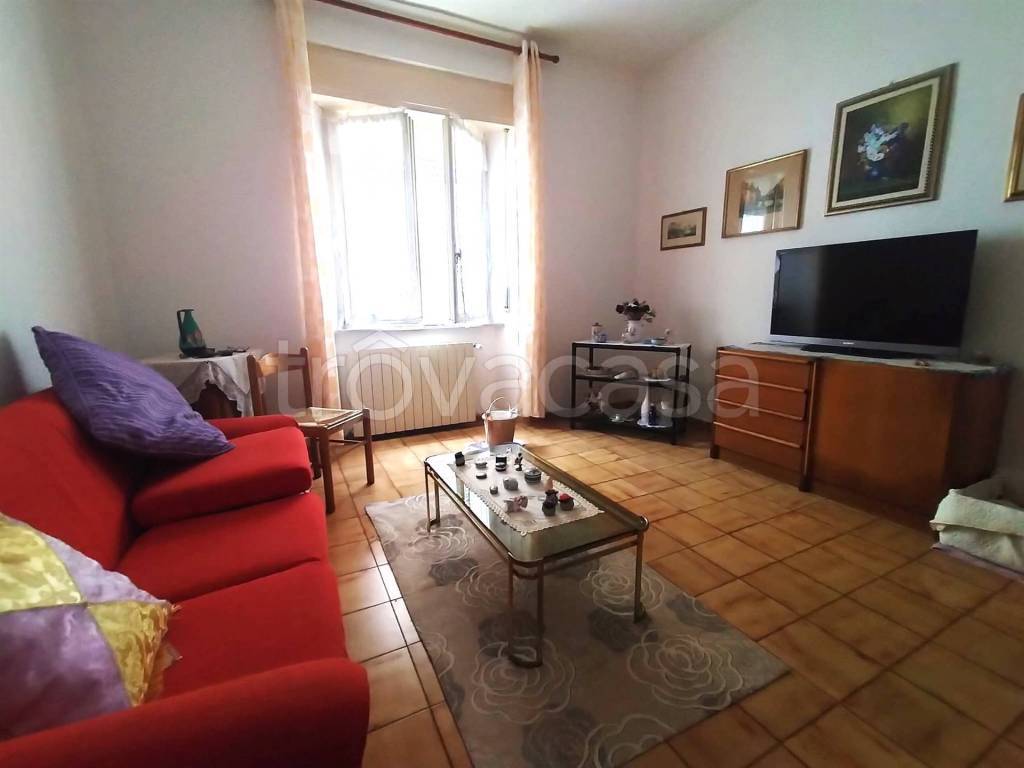 appartamento in vendita a Campiglia Marittima in zona Venturina
