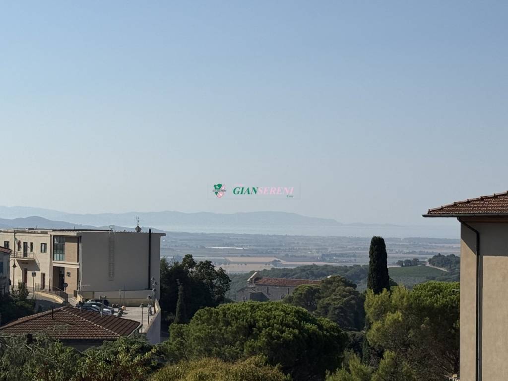 appartamento in vendita a Campiglia Marittima