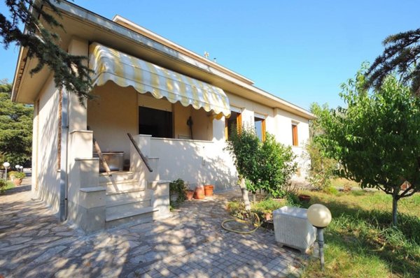appartamento in vendita a Campiglia Marittima in zona Venturina