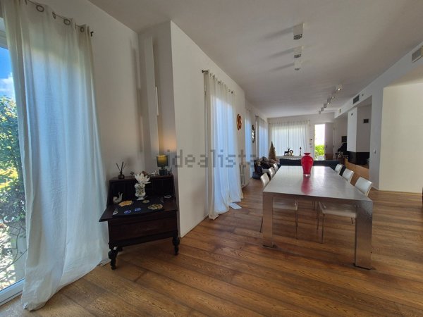 casa indipendente in vendita a Campiglia Marittima in zona Venturina