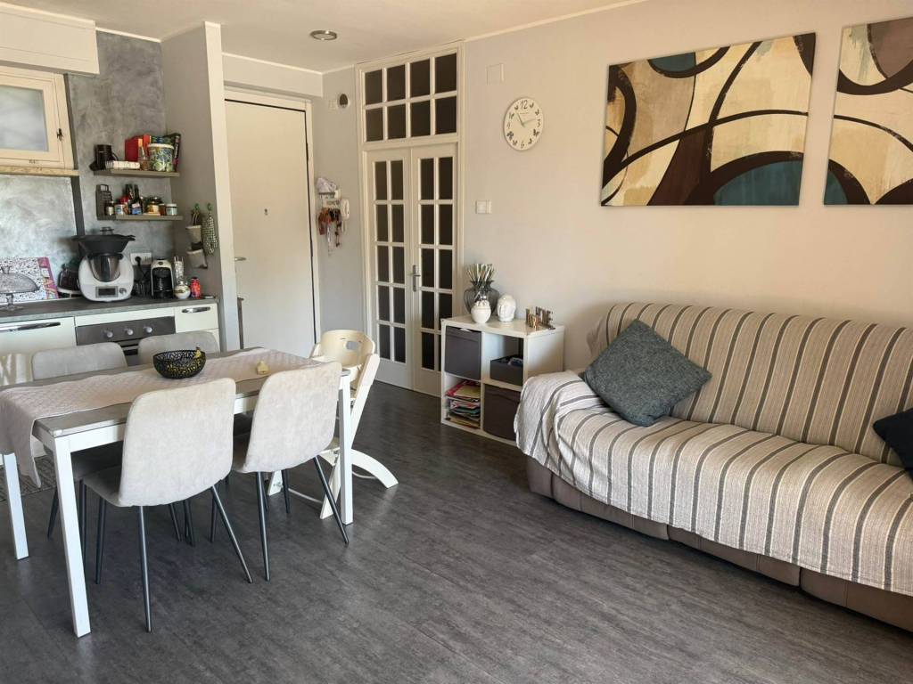 appartamento in vendita a Campiglia Marittima in zona Venturina