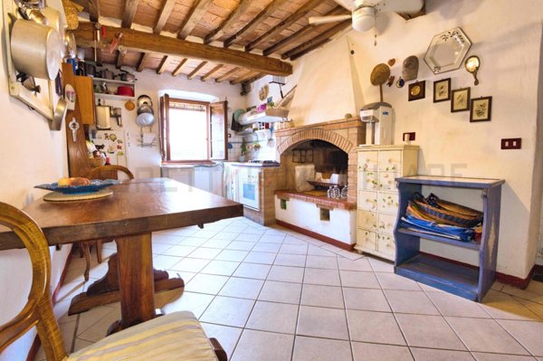 appartamento in vendita a Campiglia Marittima
