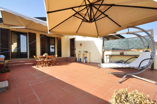 appartamento in vendita a Campiglia Marittima in zona Venturina
