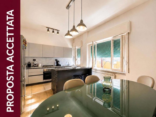 casa indipendente in vendita a Campiglia Marittima in zona Venturina