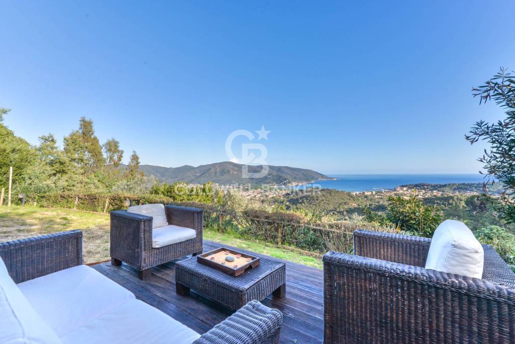 appartamento in vendita a Campo nell'Elba