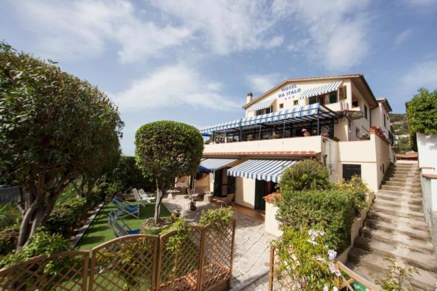 negozio in vendita a Campo nell'Elba