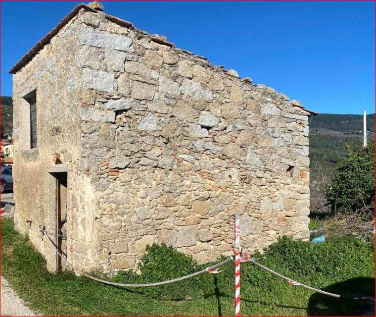 casa indipendente in vendita a Campo nell'Elba