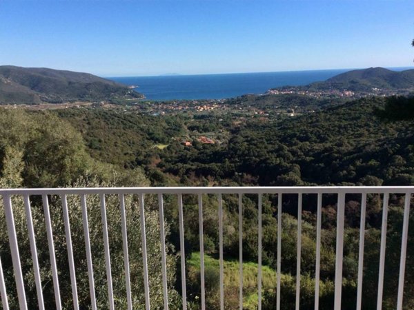 casa indipendente in vendita a Campo nell'Elba in zona Sant'Ilario