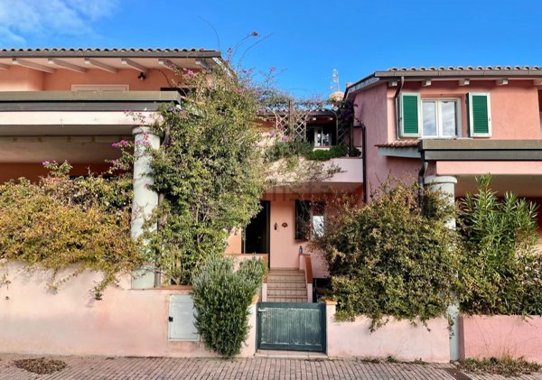 appartamento in vendita a Campo nell'Elba in zona La Pila