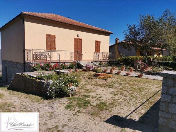 casa indipendente in vendita a Campo nell'Elba in zona Seccheto