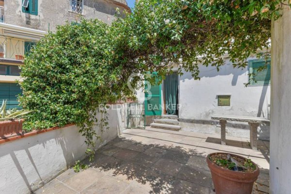 appartamento in vendita a Campo nell'Elba in zona Sant'Ilario