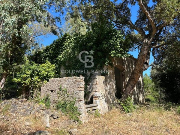 casa indipendente in vendita a Campo nell'Elba