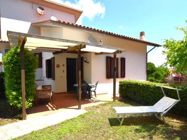 casa indipendente in vendita a Campo nell'Elba