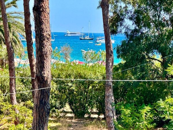 appartamento in vendita a Campo nell'Elba