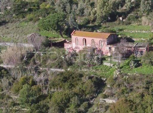 casa indipendente in vendita a Campo nell'Elba