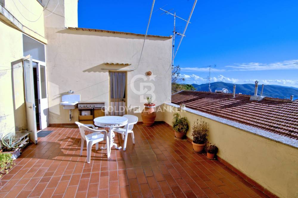 appartamento in vendita a Campo nell'Elba