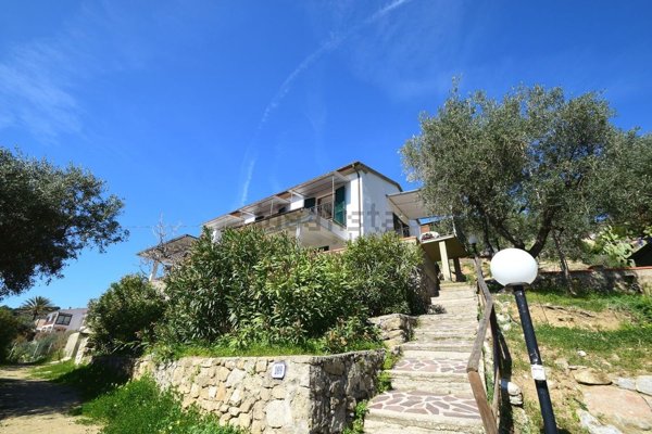 appartamento in vendita a Campo nell'Elba